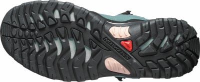 Schuhsohle eines Salomon Wanderschuhs mit aggressivem Profil für guten Halt. Schuhsohle eines Salomon Wanderschuhs mit aggressivem Profil für guten Halt.