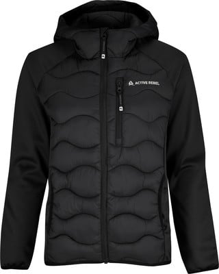 Schwarze Steppjacke mit Kapuze und schwarzen Ärmeln, mit ACTIVE REBEL Logo.