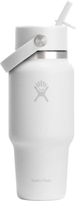 Biela fľaša Hydro Flask s rúčkou a slamkou.