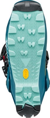 Skischuhsohle mit aggressivem Profil und Vibram-Logo. Skischuhsohle mit aggressivem Profil und Vibram-Logo.