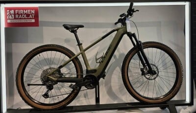 Cube Reaction Hybrid