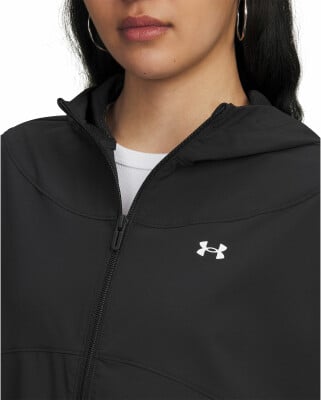 Under Armour Rival Woven Trainingsjacke mit Kapuze Under Armour Rival Woven Trainingsjacke mit Kapuze