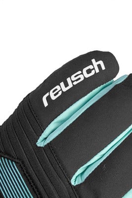 Detail eines Reusch-Handschuhs mit Logo und türkisfarbenen Elementen. Detail eines Reusch-Handschuhs mit Logo und türkisfarbenen Elementen.