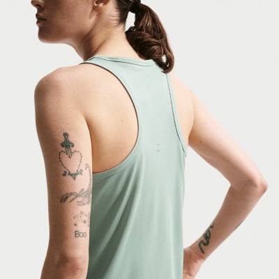Nike Tempo Dri-Fit Running Tanktop Nike Tempo Dri-Fit Running Tanktop