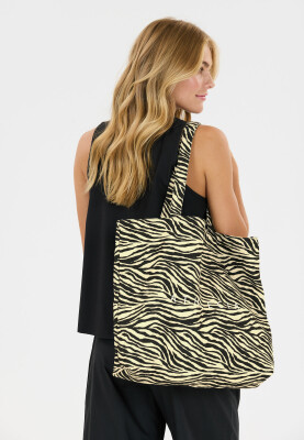 Athlecia Larissa Tote Bag