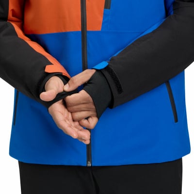 Nahaufnahme einer Jacke mit orange-blauen Einsätzen und schwarzen Ärmeln. Nahaufnahme einer Jacke mit orange-blauen Einsätzen und schwarzen Ärmeln.