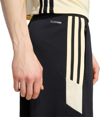 adidas Tiro 26 Essential Shorts adidas Tiro 26 Essential Shorts