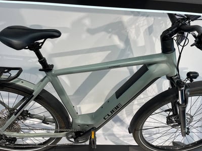Cube Kathmandu Hyb One 750 L/58cm