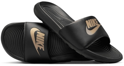 Nike Victori One Slide férfi papucs
