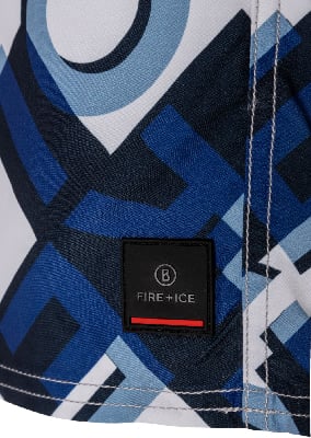 Badehose mit geometrischem Muster in Blau- und Weißtönen mit Logo. Badehose mit geometrischem Muster in Blau- und Weißtönen mit Logo.
