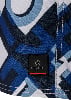 Badehose mit geometrischem Muster in Blau- und Weißtönen mit Logo.