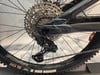 Schaltwerk eines Mountainbikes mit Kassette und Kette.