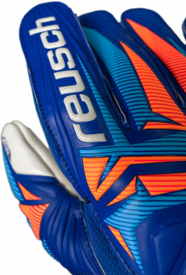 Reusch Attrakt Grip Torwarthandschuhe