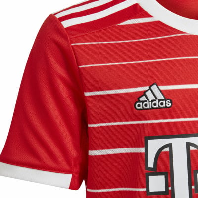 adidas FC Bayern München 22/23 Heimtrikot adidas FC Bayern München 22/23 Heimtrikot