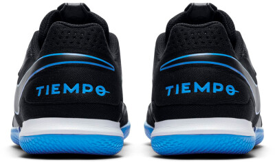 Nike Legend 8 Academy IC felnőtt teremfocicipő