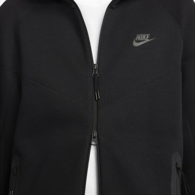 Nike Tech Trainingsjacke mit Kapuze