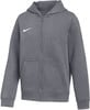 Grauer Kapuzenpullover mit weißem Nike-Logo auf der linken Brust.