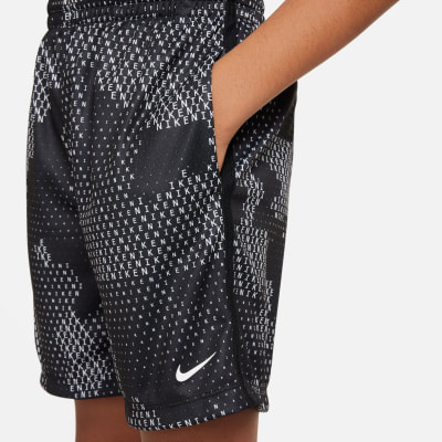 Nike Multi Dri-FIT gyerek rövidnadrág