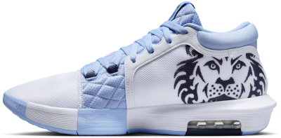 Nike LeBron Witness VIII Basketballschuhe