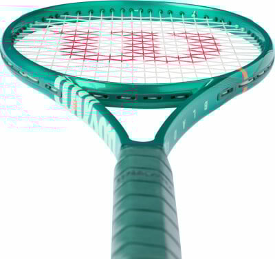 Wilson Blade 16X19 V10 98 Tennisschläger Wilson Blade 16X19 V10 98 Tennisschläger