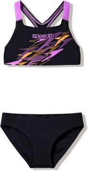 Schwarzer Speedo-Badeanzug mit lila und orangefarbenen Akzenten und lila Trägern.