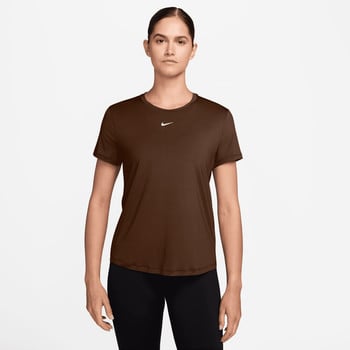 Dunkelbraunes Nike T-Shirt für Damen mit kurzen Ärmeln und kleinem Logo.