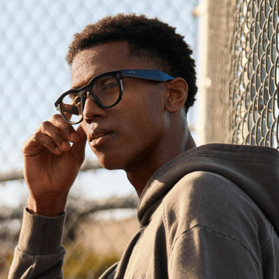 Oakley Meta HSTN Brille mit künstlicher Intelligenz