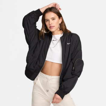 Nike Sportswear Essential Jacke