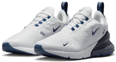 Fehér Nike Air Max 270 cipő sötétkék részletekkel és logóval. Fehér Nike Air Max 270 cipő sötétkék részletekkel és logóval.