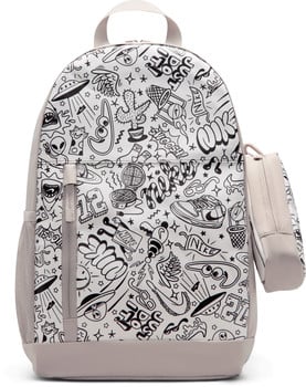 Rucksack mit schwarz-weißem Aufdruck verschiedener Motive und Nike-Logo.