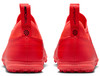 Zwei rote Fußballschuhe mit Nike-Logo und Schriftzug Mercurial und Vapor.