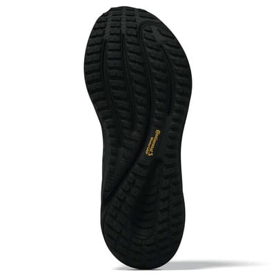 Podešev černé běžecké boty s logem Continental WinterGrip. Podešev černé běžecké boty s logem Continental WinterGrip.