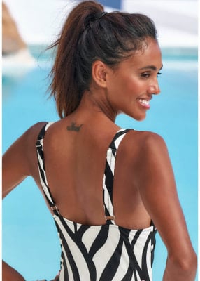 French Connection Louise Badeanzug mit Gürtel French Connection Louise Badeanzug mit Gürtel