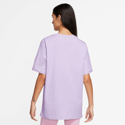 Nike Sportswear Essential női póló