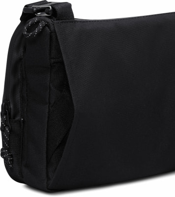 Nike Acg Daymax Crossbody Umhängetasche