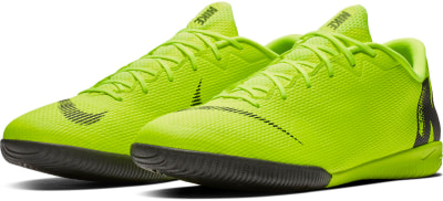 Nike VaporX 12 Academy IC felnőtt teremfocicipő