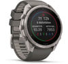 Graue Garmin Smartwatch mit Aktivitätsanzeige und Schrittzähler auf dem Display.