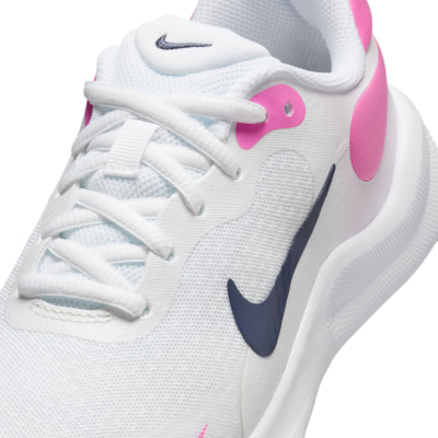 Nike Revolution 7 GS Trainingsschuhe