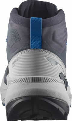 Rückansicht eines dunkelgrauen Wanderschuhs mit blauer Schlaufe. Rückansicht eines dunkelgrauen Wanderschuhs mit blauer Schlaufe.