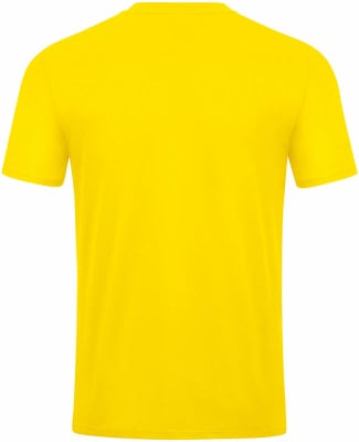 Gelbes Herren-T-Shirt mit kurzen Ärmeln, von hinten gezeigt. Gelbes Herren-T-Shirt mit kurzen Ärmeln, von hinten gezeigt.