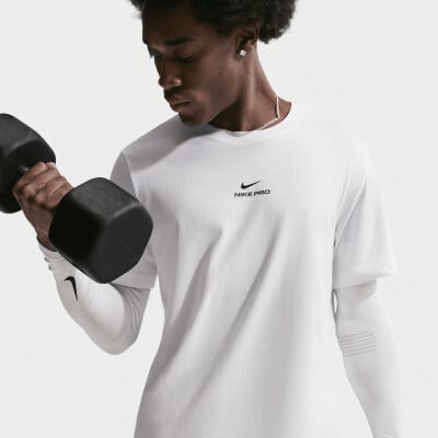 Nike Pro Dri-FIT Standard Shirt Nike Pro Dri-FIT Standard Shirt