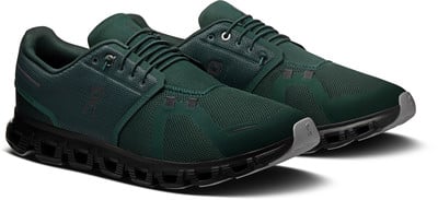 Herren-Laufschuhe von On Cloud in Dunkelgrün mit schwarzer Sohle. Herren-Laufschuhe von On Cloud in Dunkelgrün mit schwarzer Sohle.