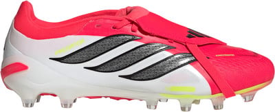 Adidas Predator Fußballschuhe in Pink und Weiß.