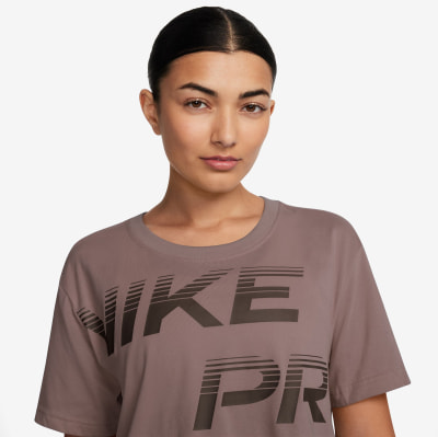 Nike Dri-Fit Graphic Cropped tréninkové tričko
