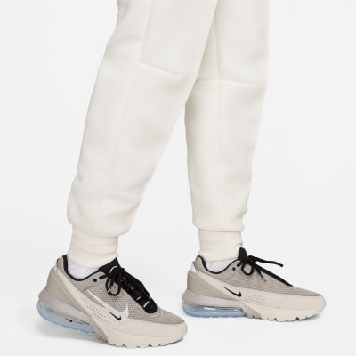 Nike Sportswear Tech Fleece volnočasové tepláky