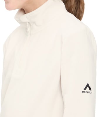 Cremefarbener Fleece-Pullover mit kurzem Reißverschluss und McKinley-Logo am Ärmel.
