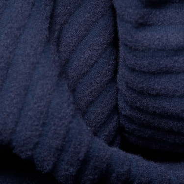 Taiss Light Midlayer mit Kapuze