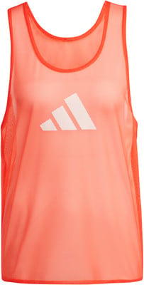 Orange Adidas Netzweste mit Logo auf der Brust. Orange Adidas Netzweste mit Logo auf der Brust.