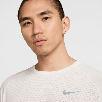 Nike Stride Laufshirt
