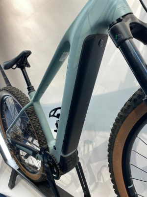 Cube Reaction Hybrid Race 800 M